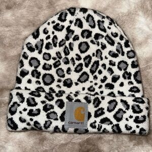 Snow leopard Carhartt beanie